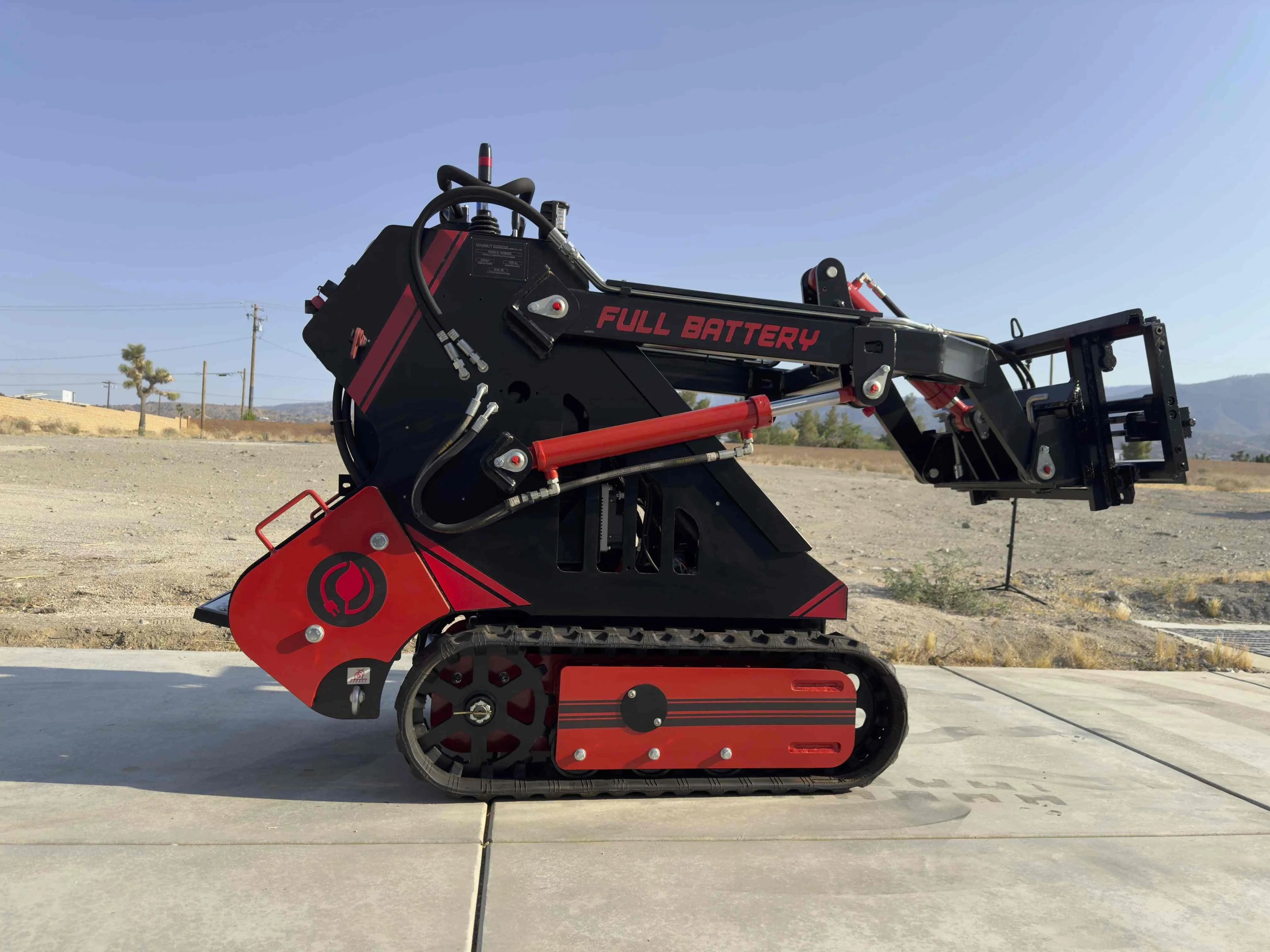 72V 16.4kWh Lithium Electric Mini Track Loader Skid Steer