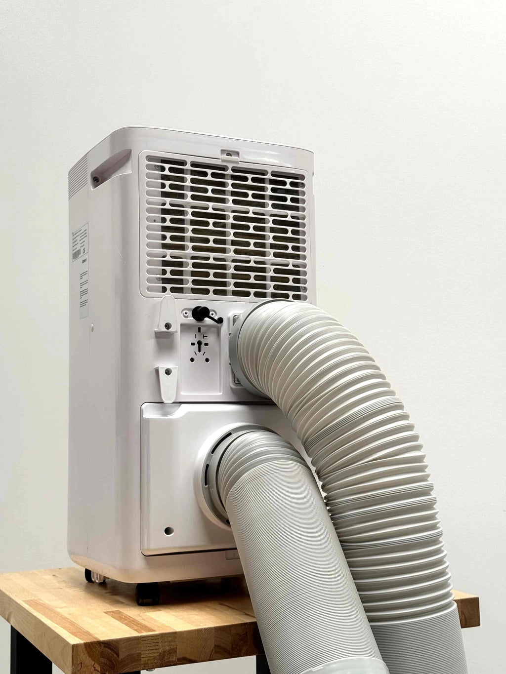 24V Pure DC Portable, Battery/Solar Air Conditioner & Heater (heat pump, 12,000 BTU/h)