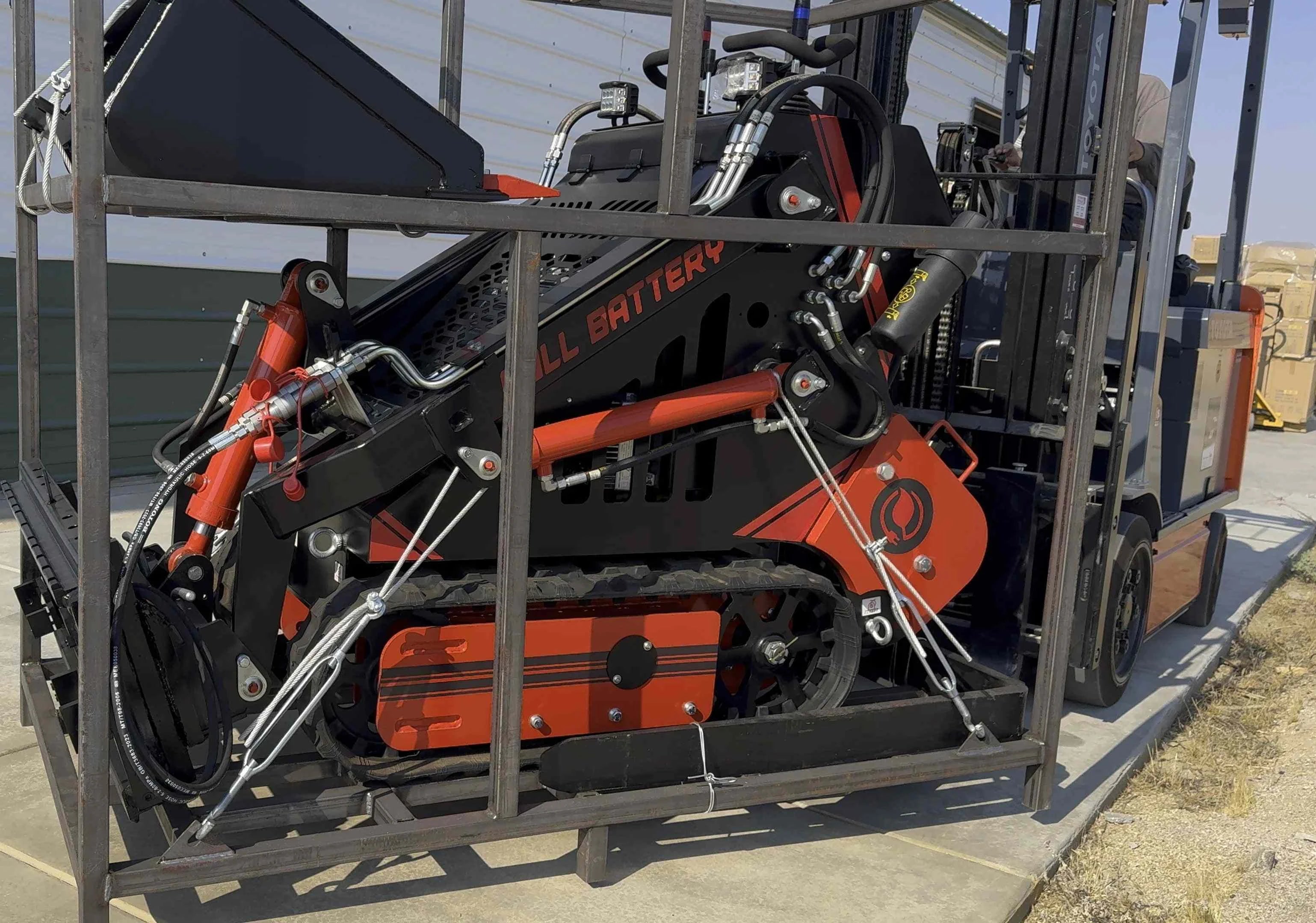 72V 16.4kWh Lithium Electric Mini Track Loader Skid Steer