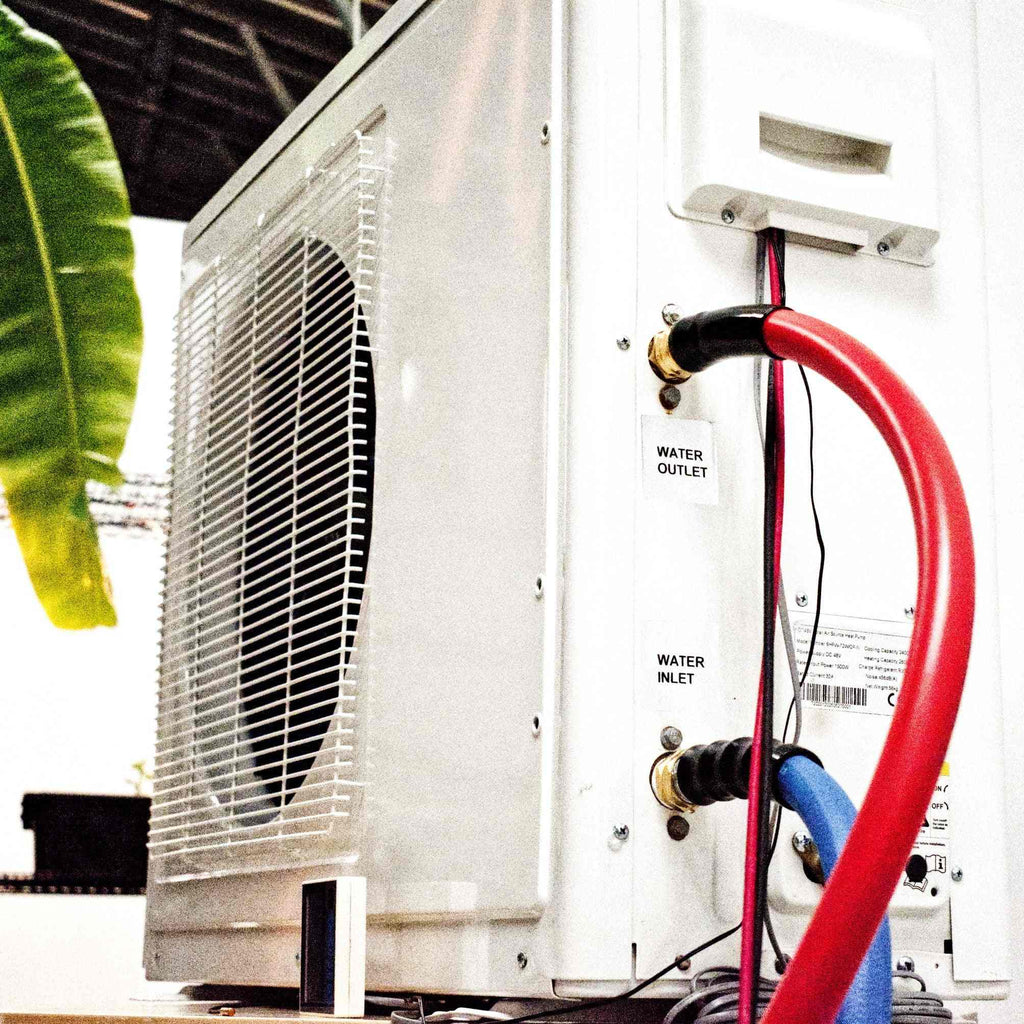 48V DC Hydronic Water Chiller and Heater with 5.2 GPM DC Pump and control panel