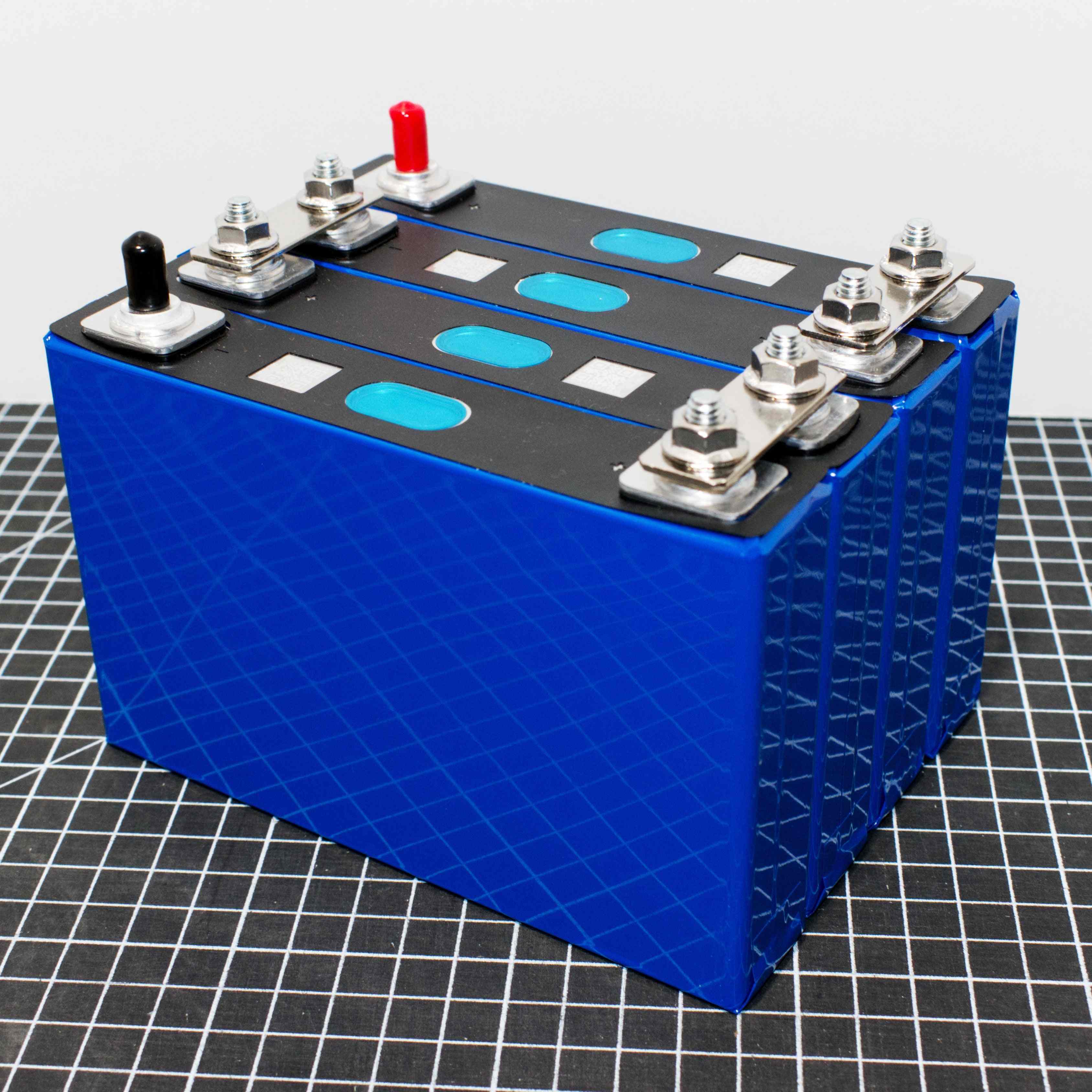 3.2V 32 Ah EVE LiFePO4 LFP battery cells - 105Wh, 10+ year life @80% DOD